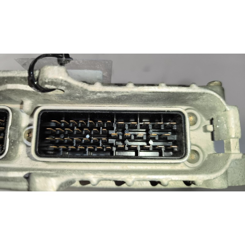 Recambio de centralita motor edc para renault hr xxx.18/26 premium 01 referencia OEM IAM 5010550351 0281010966 