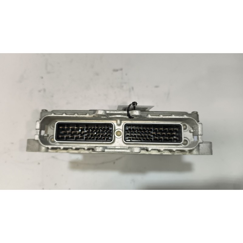Recambio de centralita motor edc para renault hr xxx.18/26 premium 01 referencia OEM IAM 5010550351 0281010966 