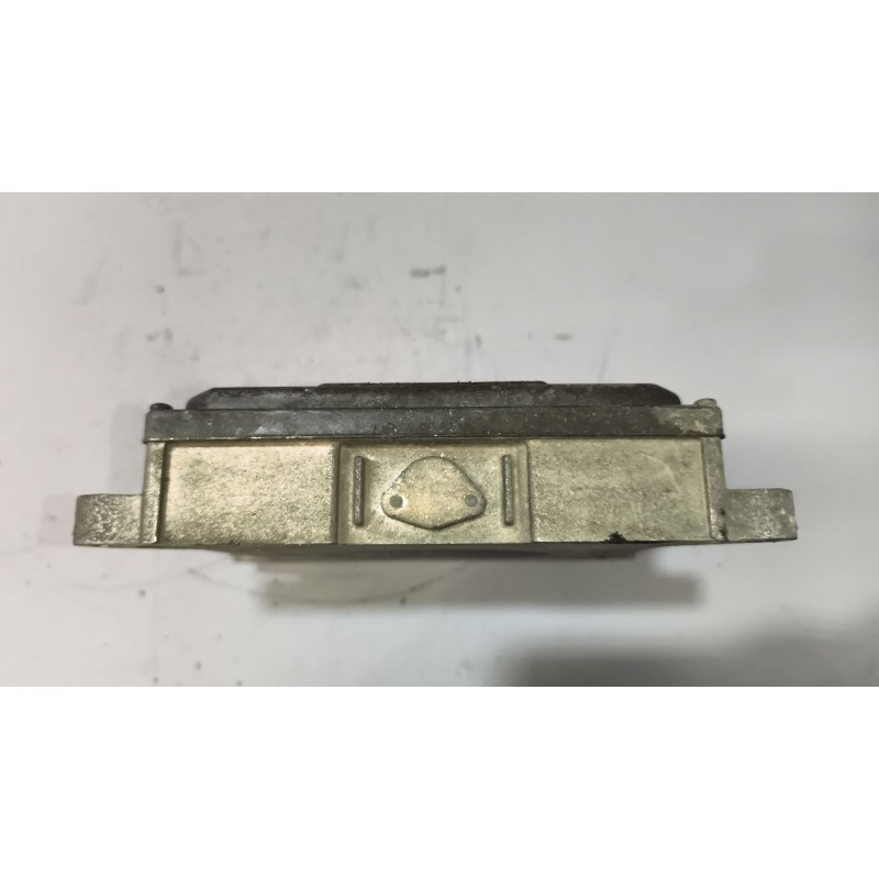 Recambio de centralita motor edc para renault hr xxx.18/26 premium 01 referencia OEM IAM 5010550351 0281010966 