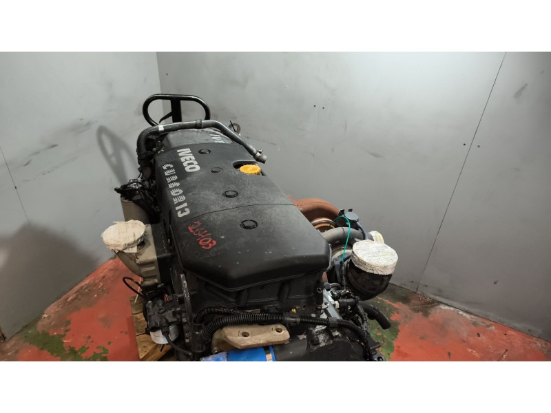 Recambio de motor completo para iveco ff dragonx6 referencia OEM IAM F3BE3681A  
