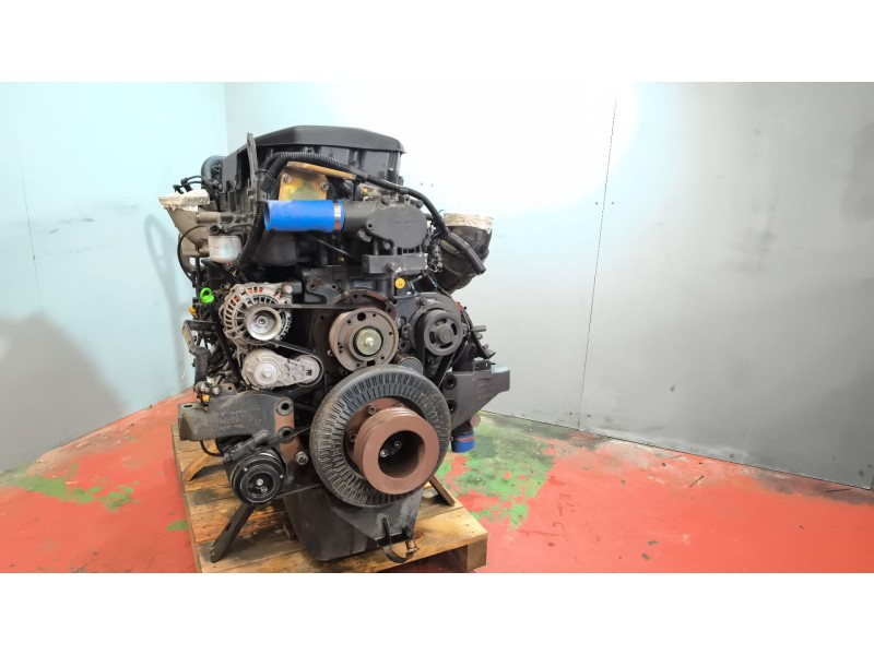 Recambio de motor completo para iveco ff dragonx6 referencia OEM IAM F3BE3681A  