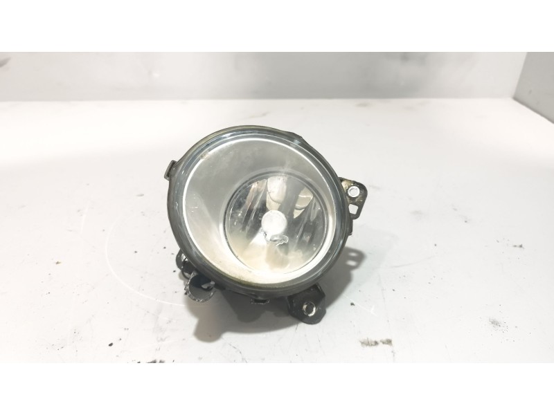 Recambio de faro antiniebla derecho para scania serie 4 (p/r 164 l) 15.6 diesel referencia OEM IAM   