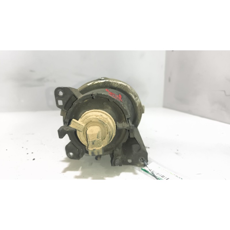 Recambio de faro antiniebla derecho para scania serie 4 (p/r 164 l) 15.6 diesel referencia OEM IAM   