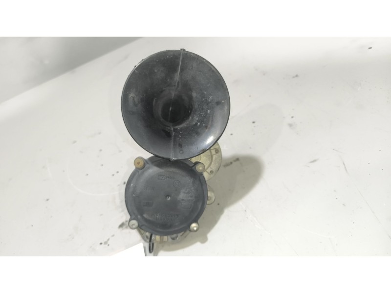 Recambio de claxon para renault hr xxx.18/26 premium 01 referencia OEM IAM   