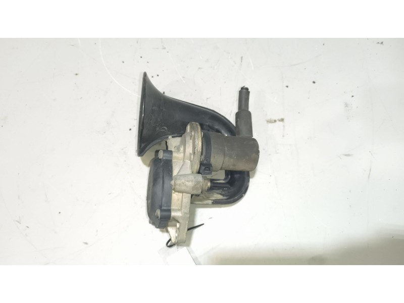 Recambio de claxon para renault hr xxx.18/26 premium 01 referencia OEM IAM   