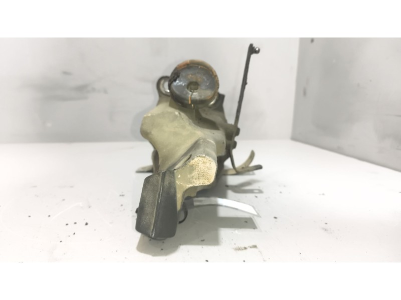 Recambio de soporte cabina delantero para scania p,g,r,t - series p 500, r 500 referencia OEM IAM 1728148  