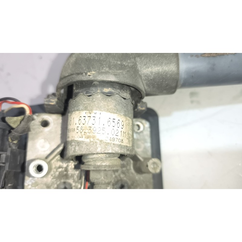 Recambio de brazo retrovisor izquierdo para man tg - a 26.xxx 10.5 diesel referencia OEM IAM 81637316569  