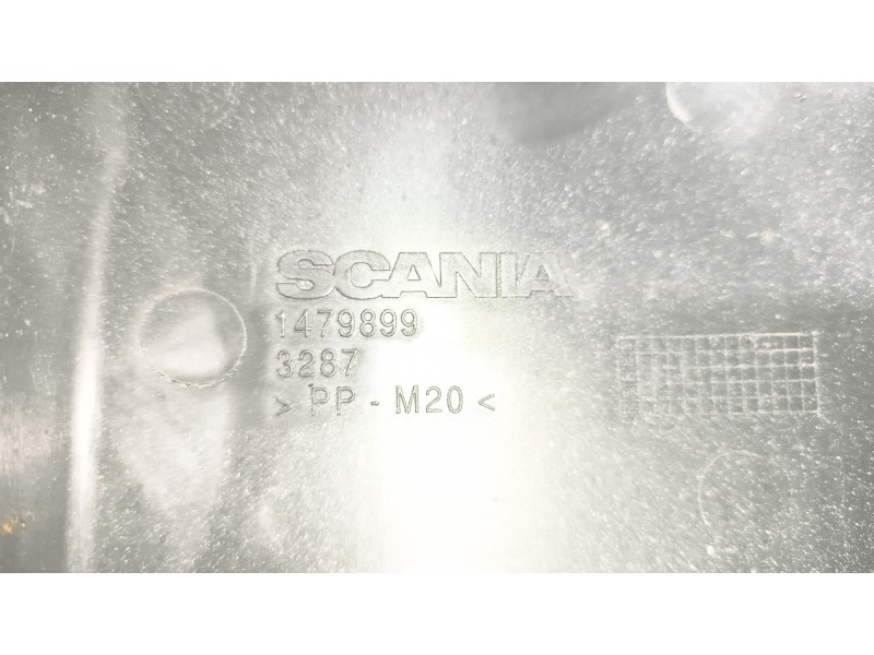 Recambio de moldura para scania serie 4 (p/r 164 l) 15.6 diesel referencia OEM IAM 1479899  