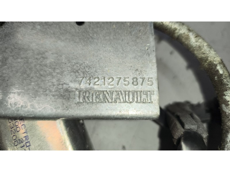 Recambio de elevalunas delantero derecho para renault magnum ab 2005 12.8 diesel referencia OEM IAM 74212758575  
