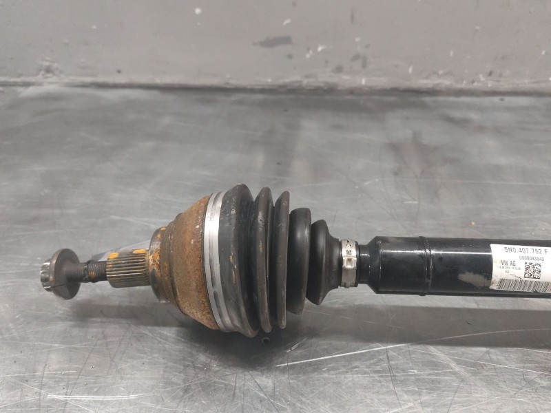 Recambio de transmision delantera derecha para volkswagen tiguan (5n_) 2.0 tdi 4motion referencia OEM IAM 5N0407762F  