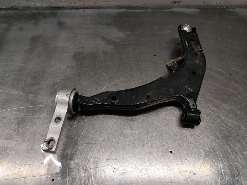 Recambio de brazo suspension superior delantero derecho para nissan murano i (z50) 3.5 4x4 referencia OEM IAM   