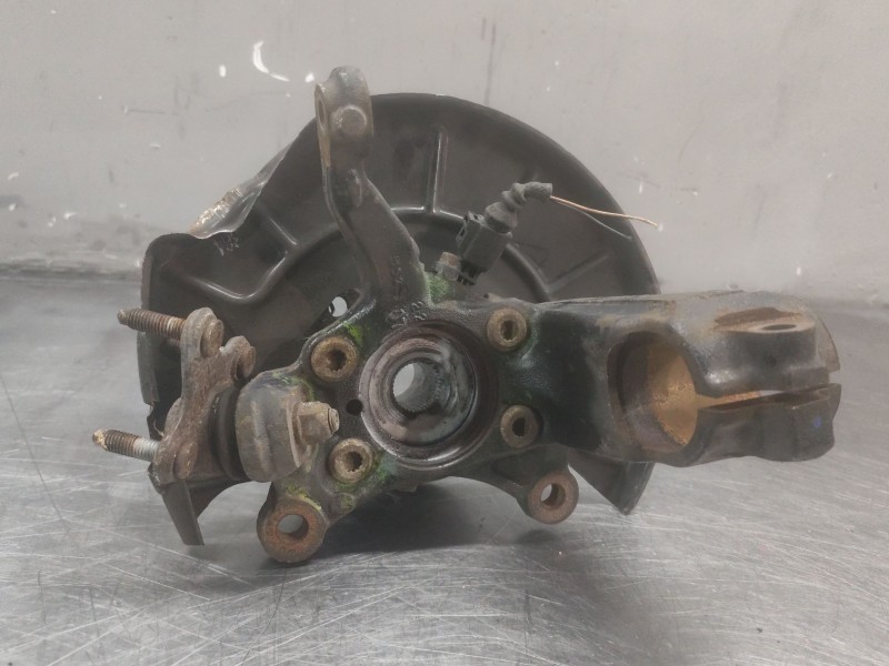 Recambio de mangueta delantera izquierda para audi a3 (8p1) 2.0 tdi 16v referencia OEM IAM   