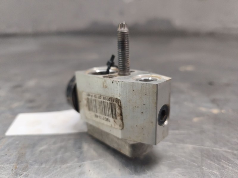 Recambio de valvula expansion para ford tourneo courier b460 monospace 1.0 ecoboost referencia OEM IAM AV1119849DA  