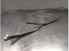 Recambio de brazo limpia delantero izquierdo para ford tourneo courier b460 monospace 1.0 ecoboost referencia OEM IAM    2