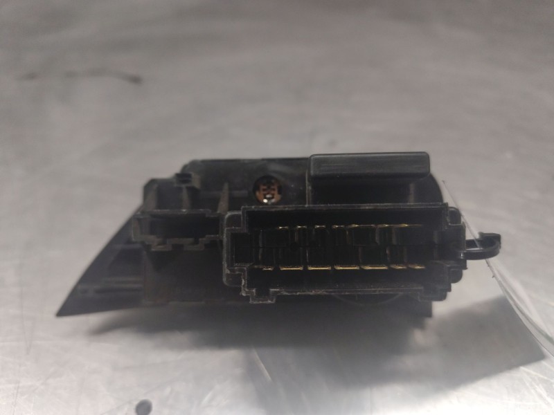 Recambio de mando luces para volkswagen polo berlina (6n1) 1.6 referencia OEM IAM 6N1941531J  