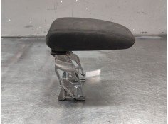 Recambio de apoyabrazos central para audi q3 (f3b) 35 tdi quattro referencia OEM IAM 83A864283  