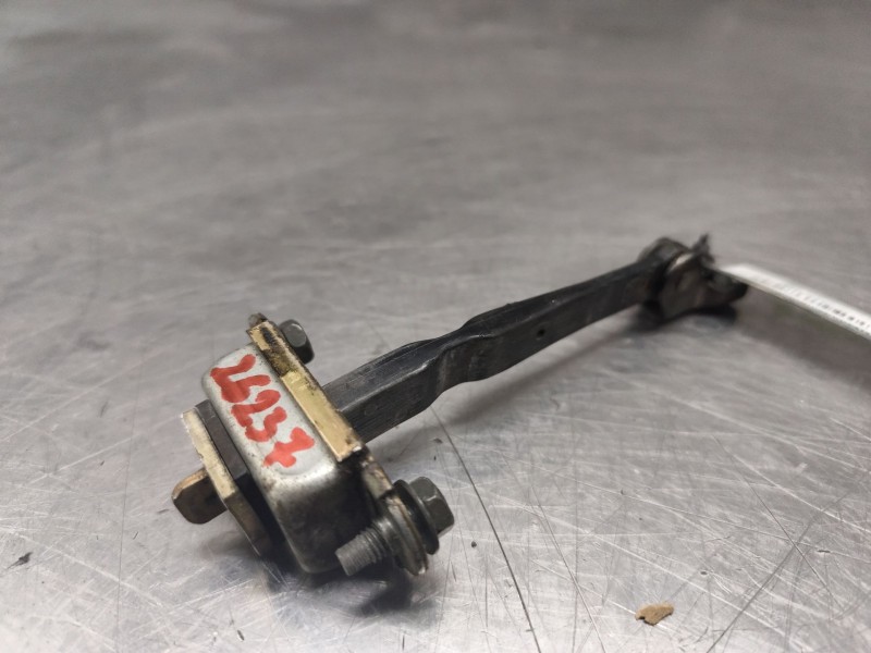 Recambio de retenedor puerta para nissan murano i (z50) 3.5 4x4 referencia OEM IAM   