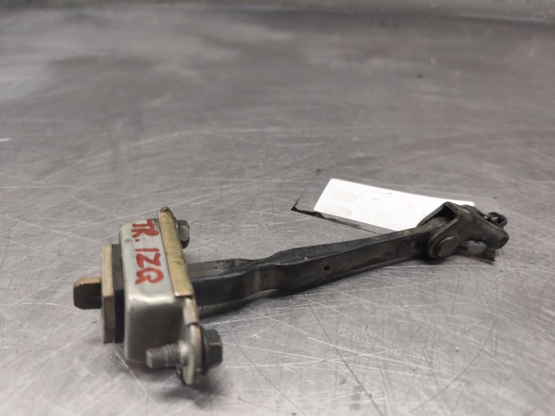 Recambio de retenedor puerta para nissan murano i (z50) 3.5 4x4 referencia OEM IAM   