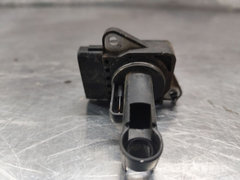 Recambio de caudalimetro para ford tourneo courier b460 monospace 1.0 ecoboost referencia OEM IAM 2220422010  