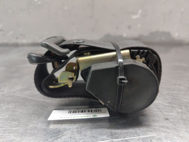 Recambio de cinturon seguridad delantero derecho para renault scenic ii grand confort dynamique referencia OEM IAM 8200309209  