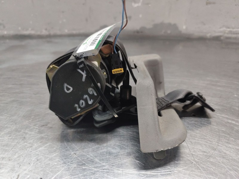 Recambio de cinturon seguridad trasero derecho para renault scenic ii grand confort dynamique referencia OEM IAM 8200309224  