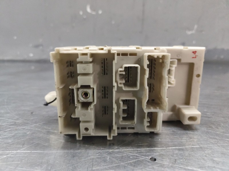 Recambio de modulo electronico para toyota rav 4 ii (_a2_) 2.0 4wd (aca21, aca20) referencia OEM IAM 8273342080  