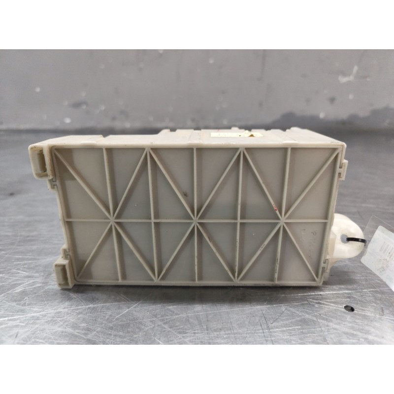 Recambio de modulo electronico para toyota rav 4 ii (_a2_) 2.0 4wd (aca21, aca20) referencia OEM IAM 8273342080  