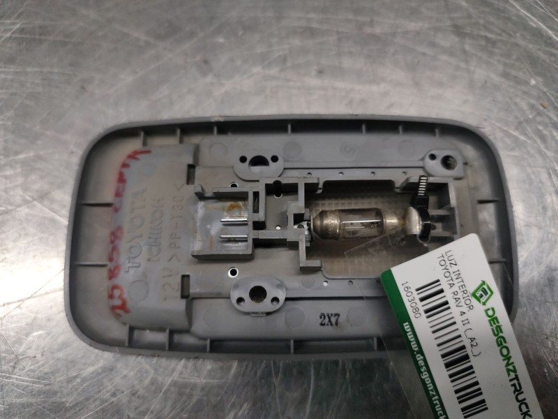 Recambio de luz interior para toyota rav 4 ii (_a2_) 2.0 4wd (aca21, aca20) referencia OEM IAM   
