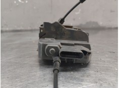 Recambio de cerradura puerta trasera derecha para renault scenic ii grand confort dynamique referencia OEM IAM    2