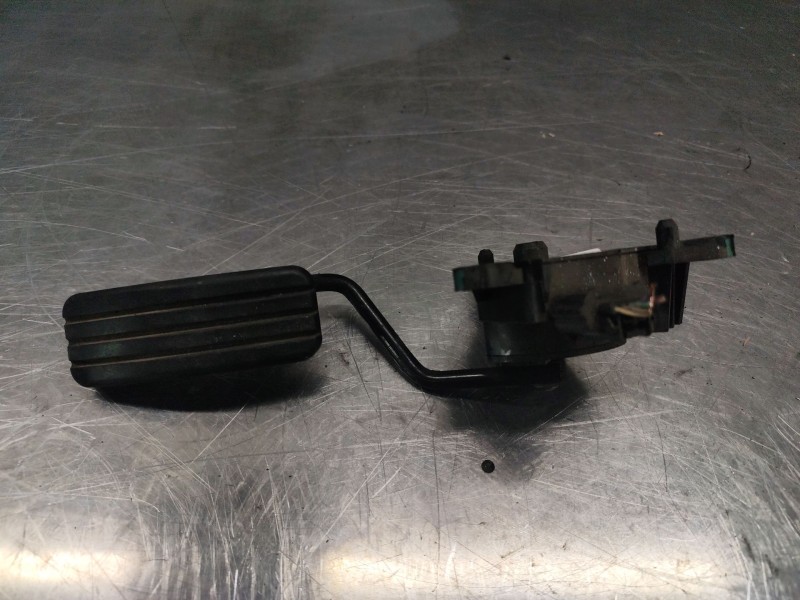 Recambio de pedal freno para renault scenic ii grand confort dynamique referencia OEM IAM 8200159647  