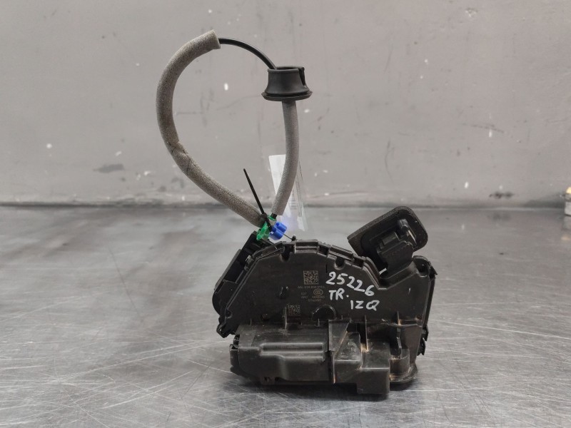 Recambio de cerradura puerta trasera izquierda para audi q3 (f3b) 35 tdi quattro referencia OEM IAM A5L5TA839015L  