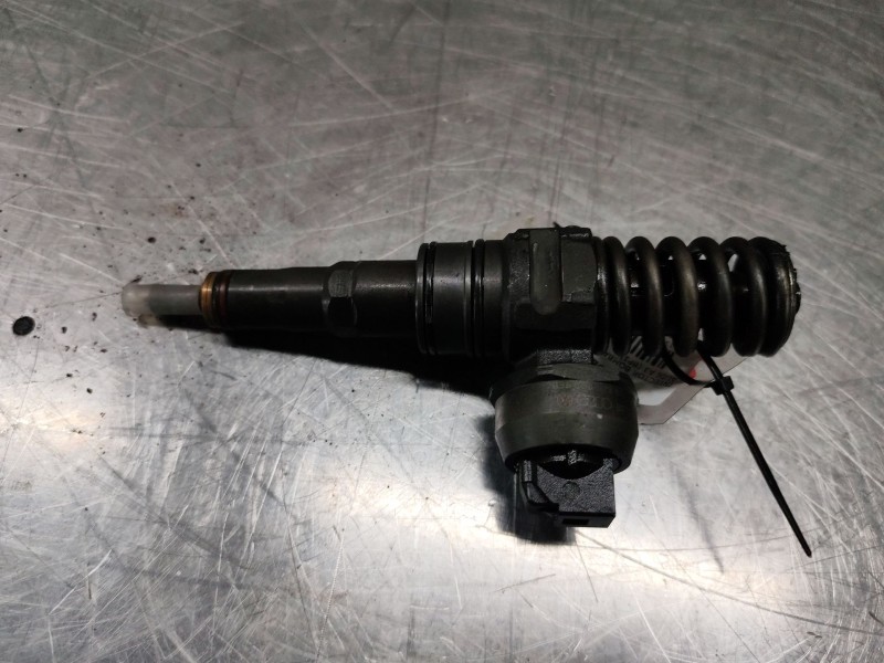 Recambio de inyector bomba para audi a3 (8p1) 2.0 tdi 16v referencia OEM IAM 038130073BQ 0414720312 
