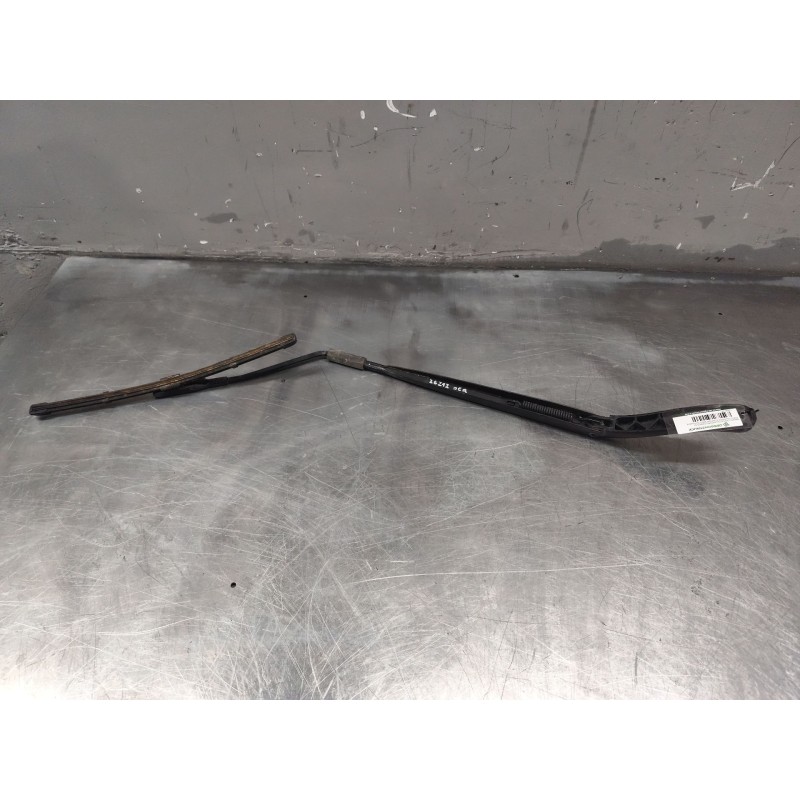 Recambio de brazo limpia delantero derecho para ford tourneo courier b460 monospace 1.0 ecoboost referencia OEM IAM   