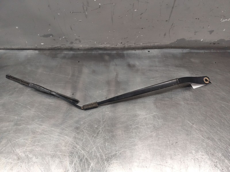 Recambio de brazo limpia delantero derecho para ford tourneo courier b460 monospace 1.0 ecoboost referencia OEM IAM   