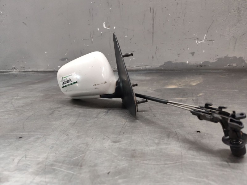 Recambio de retrovisor izquierdo para volkswagen polo berlina (6n1) 1.6 referencia OEM IAM   