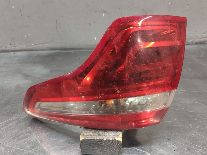 Recambio de piloto trasero derecho para citroën c4 picasso avatar referencia OEM IAM 9653547480  