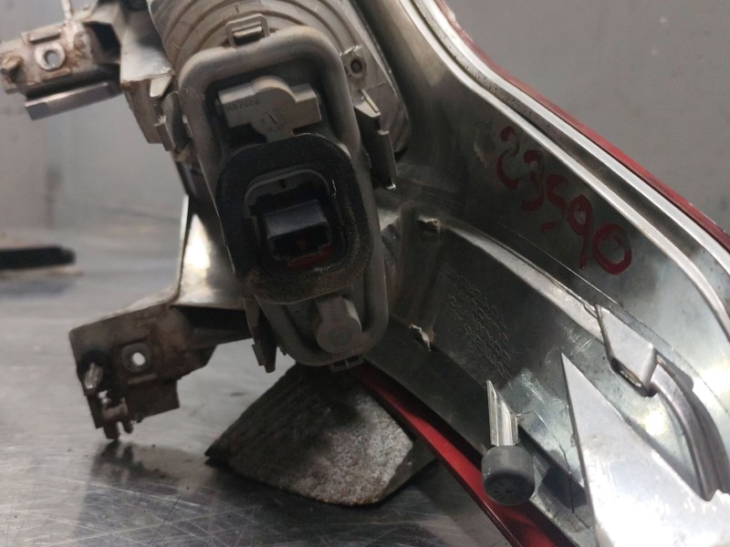 Recambio de piloto trasero derecho para citroën c4 picasso avatar referencia OEM IAM 9653547480  