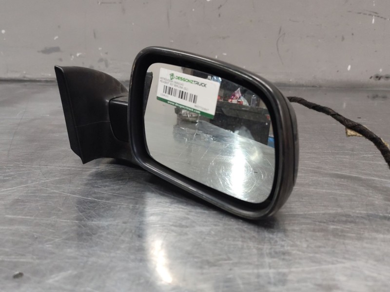 Recambio de retrovisor derecho para peugeot 307 berlina (s2) xs + referencia OEM IAM 96577209XT  