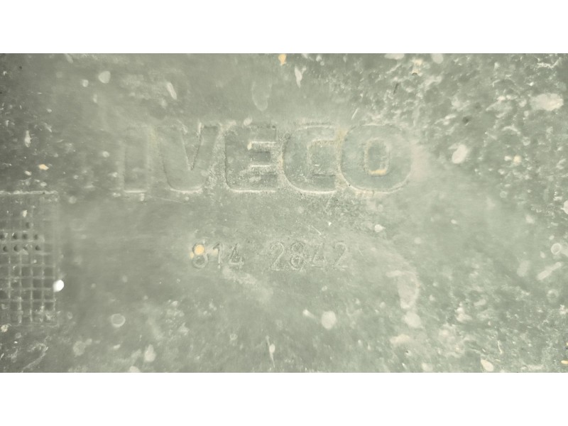 Recambio de soporte para iveco eurocargo 5.9 diesel referencia OEM IAM 8142842 DERECHA 