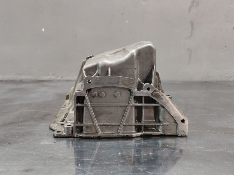 Recambio de carter para bmw serie 1 berlina (e81/e87) 120d referencia OEM IAM 1113851206  