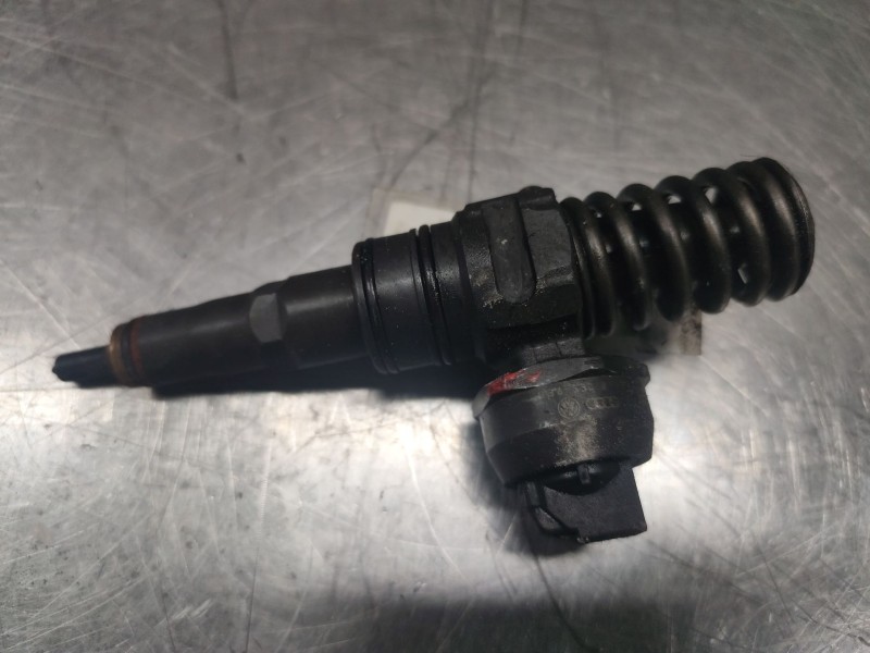 Recambio de inyector para ford galaxy (vy) ghia referencia OEM IAM 038130073BA 0414720216 2 PINS