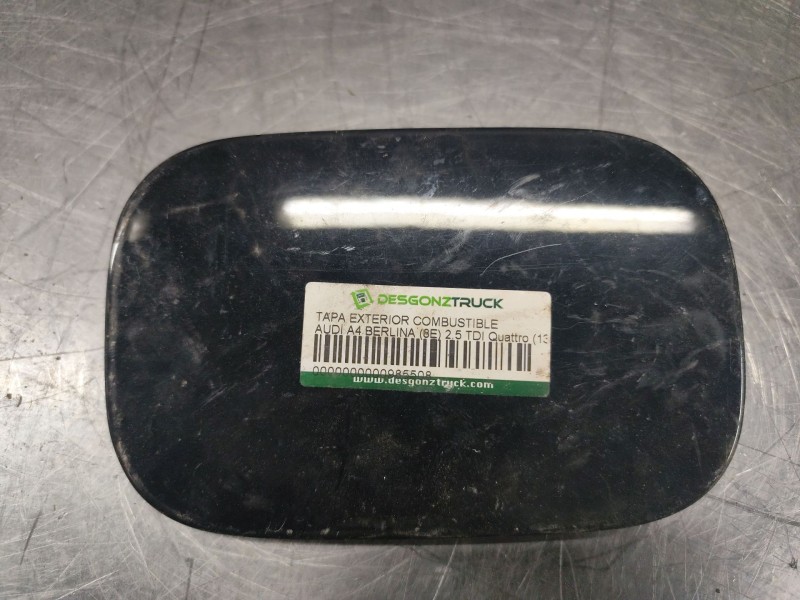 Recambio de tapa exterior combustible para audi a4 berlina (8e) 2.5 tdi quattro (132kw) referencia OEM IAM   