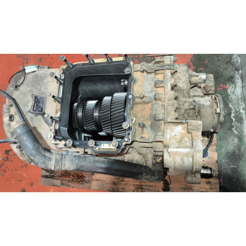 Recambio de caja cambios para renault serie t fg 4x2 cabina high-sleeper referencia OEM IAM AT2612E 3190712 1100384078