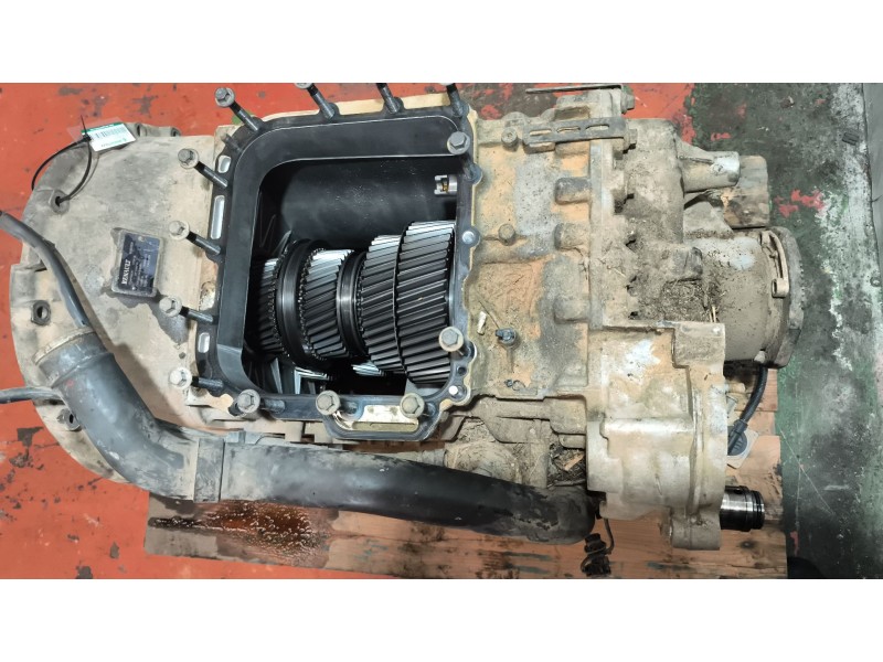 Recambio de caja cambios para renault serie t fg 4x2 cabina high-sleeper referencia OEM IAM AT2612E 3190712 1100384078
