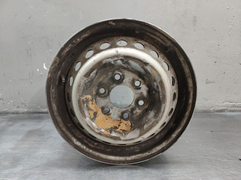 Recambio de juego llantas para iveco daily vi furgoneta 33s12, 35s12, 35c12 referencia OEM IAM 16h2x61/2  
