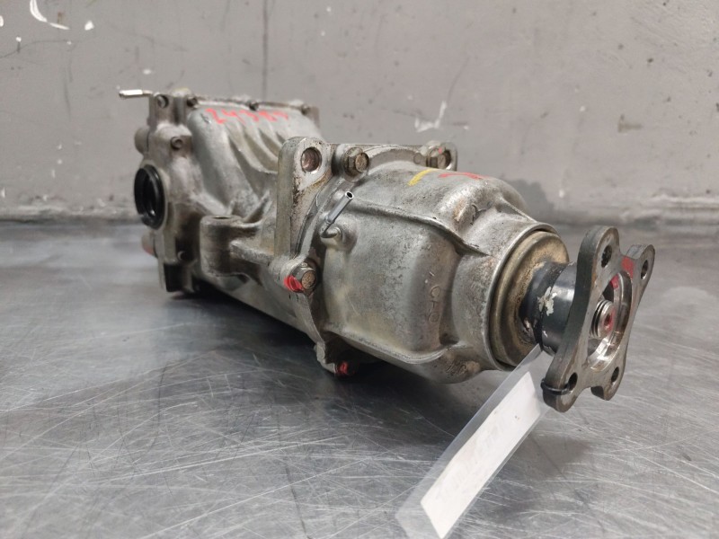 Recambio de diferencial trasero para nissan x-trail ii (t31) 2.0 dci 4x4 referencia OEM IAM 38300JD610  