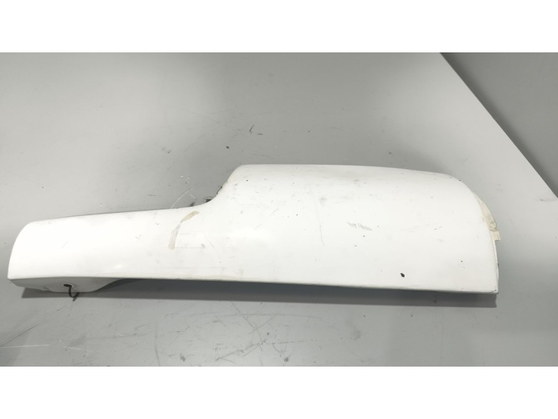 Recambio de deflector derecho para nissan cabstar e 3.0 diesel referencia OEM IAM F12620T000  