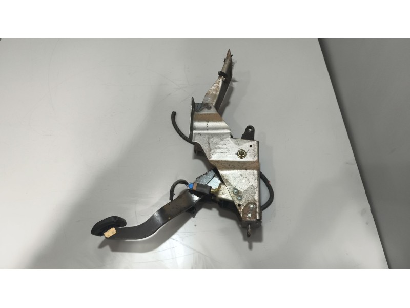 Recambio de pedal freno para nissan cabstar e 3.0 diesel referencia OEM IAM 465011T502 4650132D00 