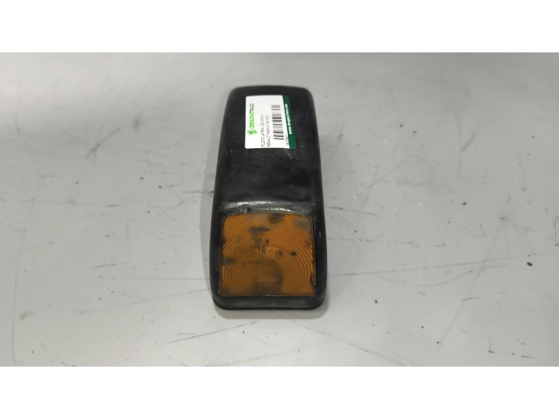 Recambio de piloto lateral izquierdo para renault magnum ab 2005 12.8 diesel referencia OEM IAM   