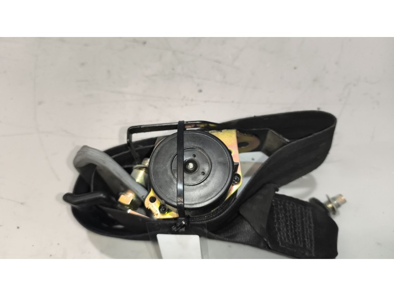 Recambio de cinturon seguridad delantero izquierdo para nissan cabstar e 3.0 diesel referencia OEM IAM 868449x200  